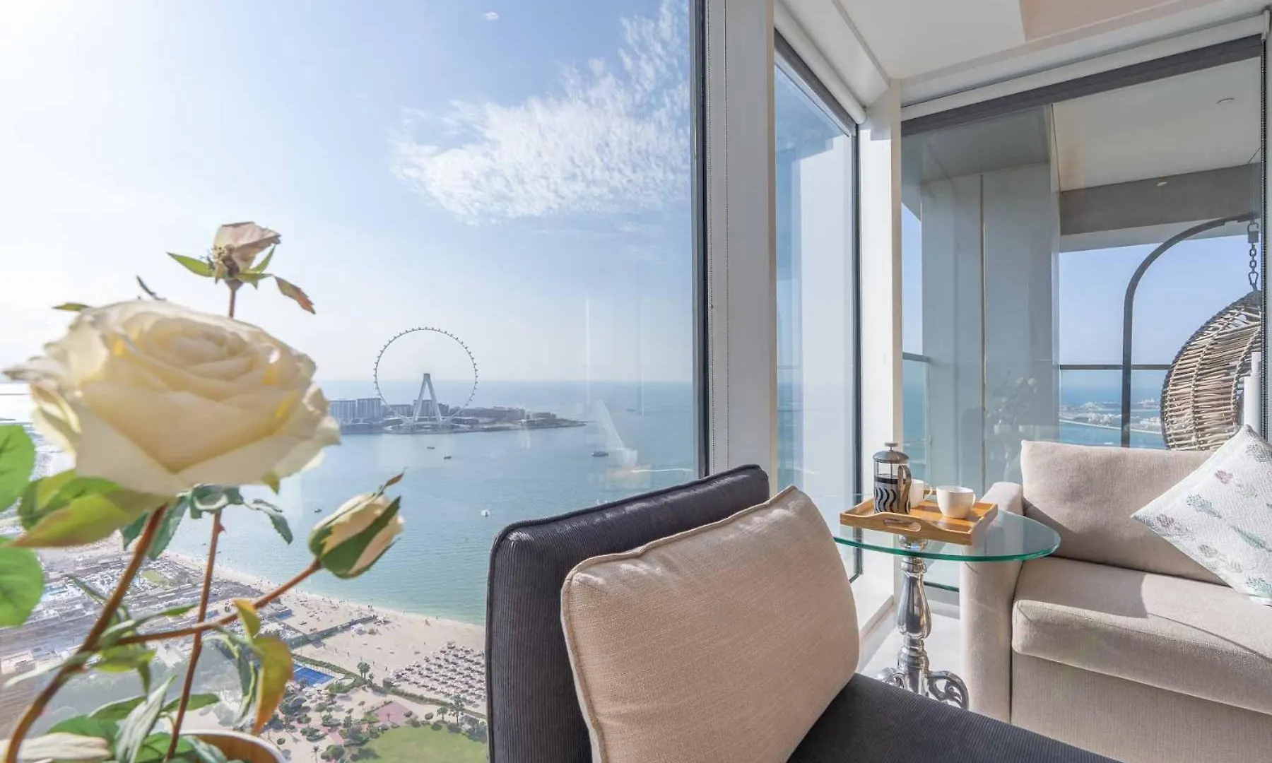 Elegant Jbr Residence-Panoramic Sea View - High Floor Dubai Apartment